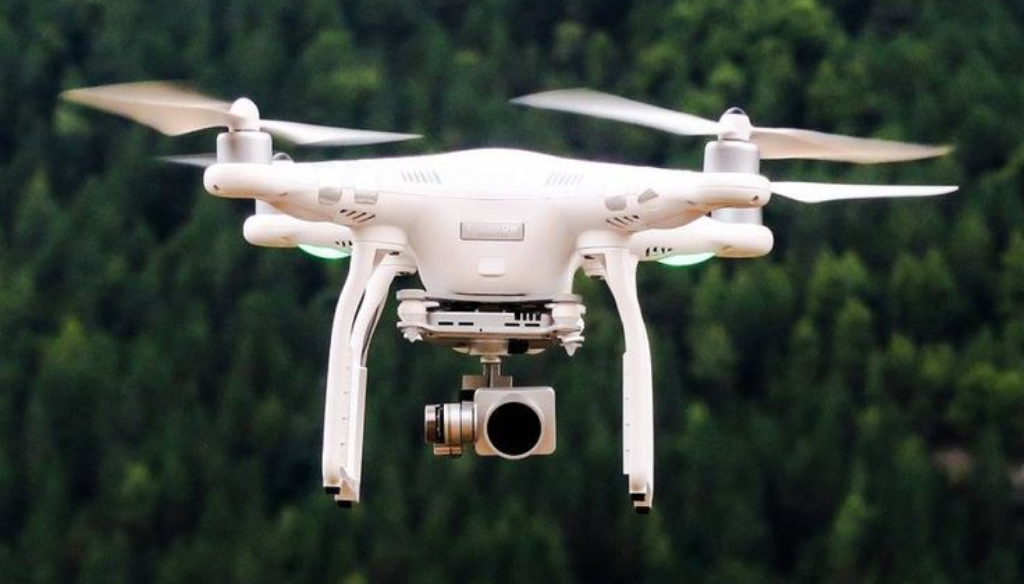 Dịch vụ flycam quay phim chụp hình